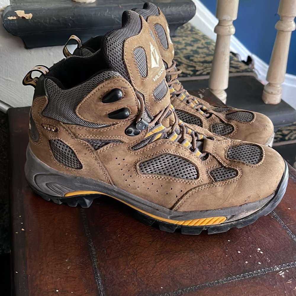 Vasque Hiking Boots